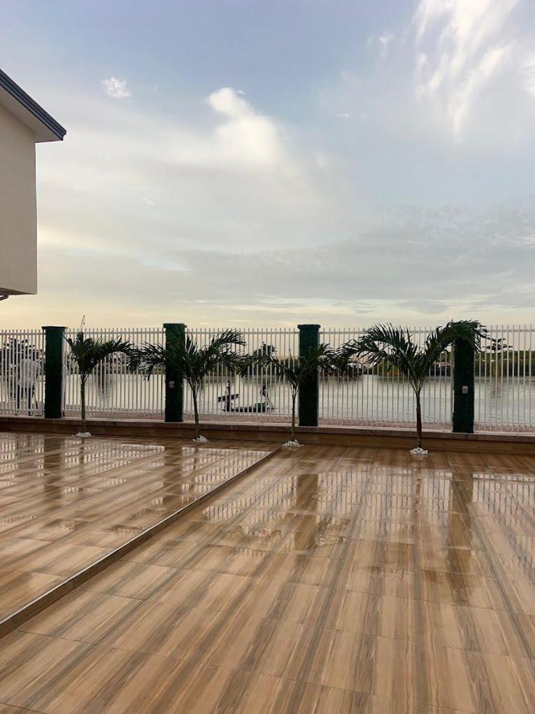 Hotel Presken Kuramo Waters à Lagos Extérieur photo