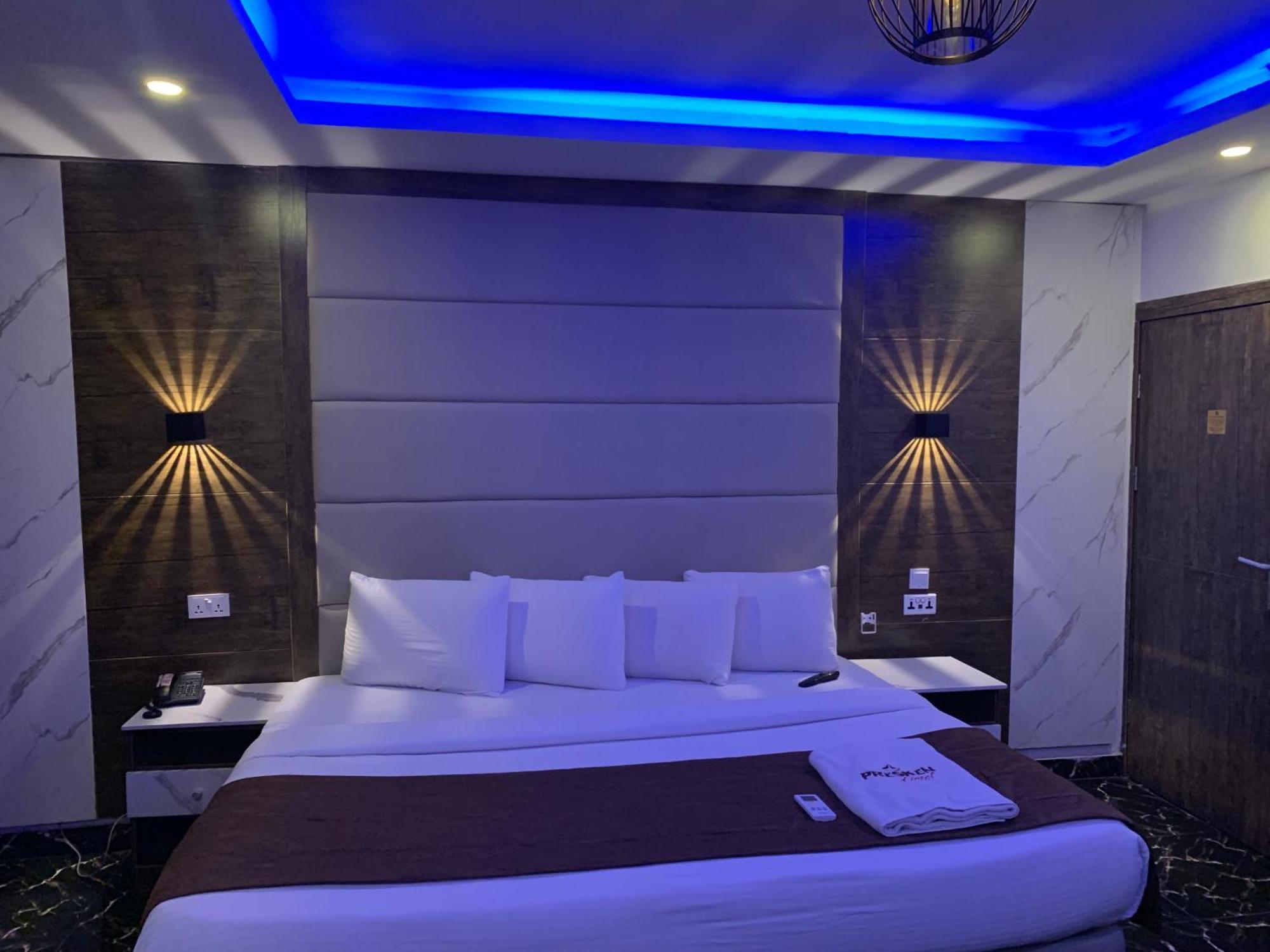 Hotel Presken Kuramo Waters à Lagos Extérieur photo